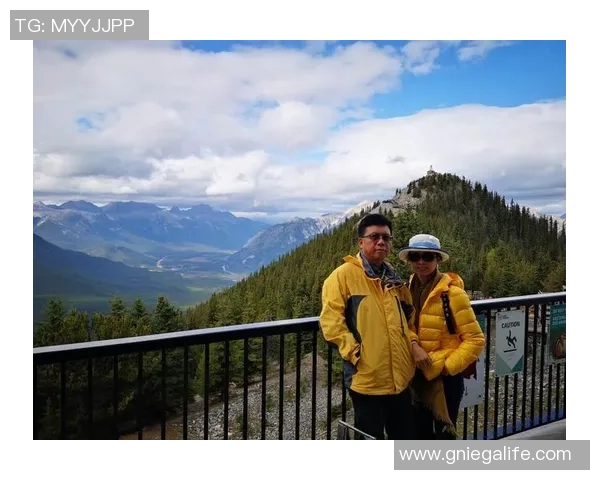 足球明星足迹遍及新疆探寻他们的精彩瞬间与故事